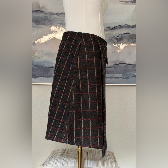 Elegant Charcoal Plaid A-Line Skirt with Asymmetrical Overlay - Picture 5 of 15